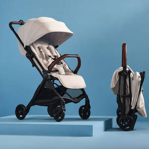 Travel Stroller: Silver Cross Jet 5 - Almond **PRE-ORDER, DECEMBER DELIVERY**