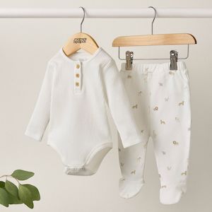 Clothing Sets: Mamas and Papas Ribbed Bodysuit & Safari Print Pants - 2 Piece Set