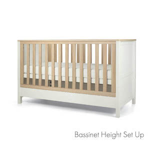 Cots Mattresses: Mamas and Papas Harwell White Cot Bed