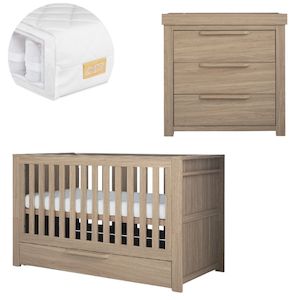 Mamas and Papas Franklin Oak Bundle - Cot + Mattress + Dresser **PRE-ORDERS, SHI&hellip;