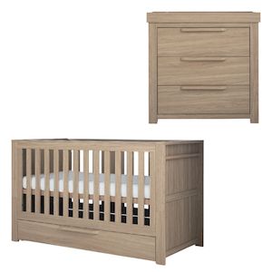 Mamas and Papas Franklin Oak Bundle - Cot + Dresser **PRE-ORDERS, SHIPPING LATE MARCH**