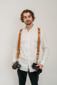 38mm professional two camera harnesses - The Knot Leather
