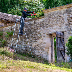 Hi Step Ladders: Hi-Step Midi Platform