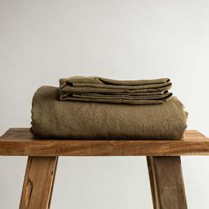 Linen Flat Sheets: Olive Linen Flat Sheet