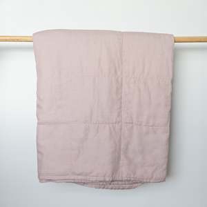 Quilts: Rosa Linen Quilt