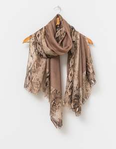 Clothing And Accessories: Snake w/Tan Square Scarf