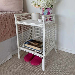 Furniture: Kubu Side Table