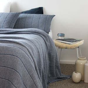 Comforters: Essex Comforter Set
