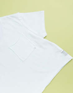 Girls: EVE GIRL HADLEY POCKET TEE - WHITE