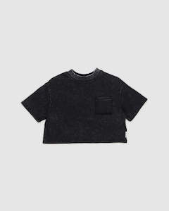 Girls: EVE GIRL HADLEY POCKET TEE - WASHED BLACK