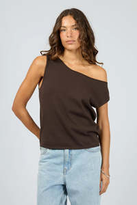 Womens T Shirts: SILENT THEORY ELLIS OFF THE SHOLDER TOP - Chocolate