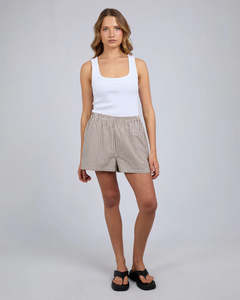 Silent Theory: SILENT THEORY SUNDAY SHORT - Chocolate