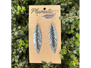 Giftware: PLUMATIC EARRINGS - BLACK /SILVER