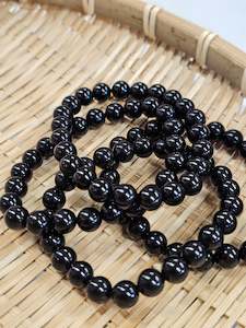 Bracelets 1: Obsidian Bead Bracelet