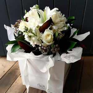 Products: Casper Posy Bag