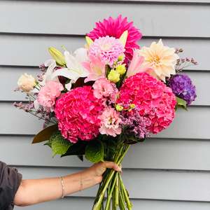 Products: Blush Pink Bouquet