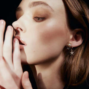 Silk Steel: SILK & STEEL - LUMIERE HOOPS - GOLD