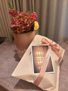 The Luxe Edit: LUXELOVES DISCOVERY KIT