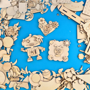 Bulk Craft Supplies: Tinker Box (Large) 1kg