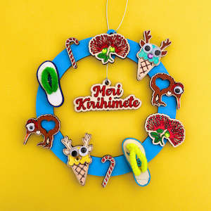 Christmas 1: Kiwi Christmas Wreath