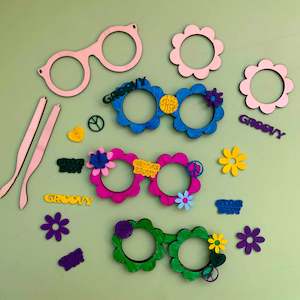 Jewellery 1: Groovy Glasses