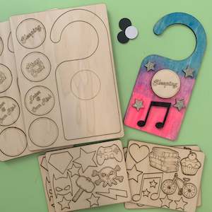 Magnet Crafts: Door Hanger Craft (with embellishments)