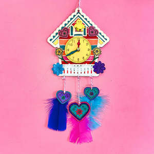 Around The World 1: Cuckoo Clock
