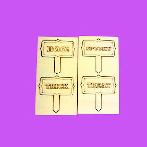 All Craft Supplies 1: Mini Halloween Signs 4pc