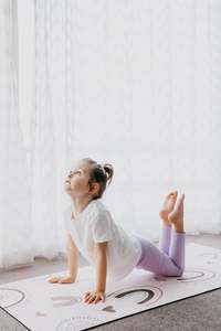 All: Kids Yoga Mat Wonder