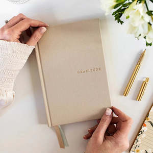 Lifestyle: Linen Bound Gratitude Journal