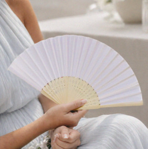 The Minimal Co: Taffeta Hand Fans
