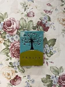 Products: Family tree tile