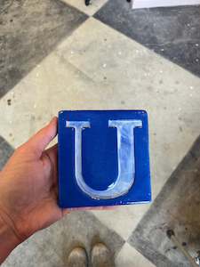 Square Tiles: Letter U ceramic tile