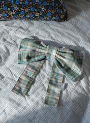 Hair Bows: Hair Bow - Green Plaid