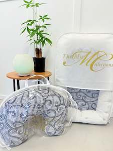 HANDMADE POD & PILLOWS