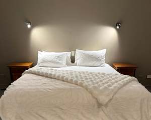 Adult Faux Fur Blanket and 2 pillowcases WINTER PREORDER arriving late May