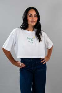 Ninas Favourites: Fresh as a Daisy – Crop Tee
