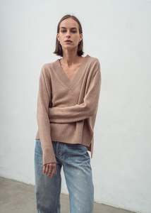Aleger Cashmere: N.136 Cashmere Blend Oversized V-Neck Sweater