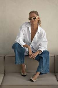 Capsule Wardrobe Essentials: Peta Oversized Shirt – White