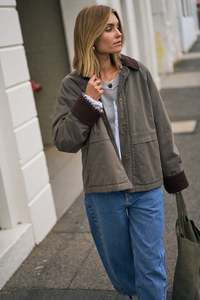 Fashion Womens: Blair Barn Jacket – Moss