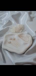 Kate Pins