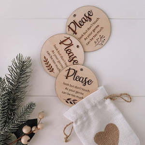 Please Don't Touch Placques