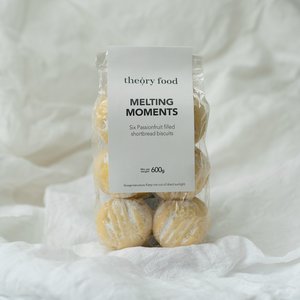 Products: Melting moments