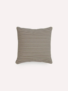 Outdoor: Essential Outdoor - Provence