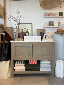 Furniture 1: BESPOKE TIMBER VANITY - Hillsdale