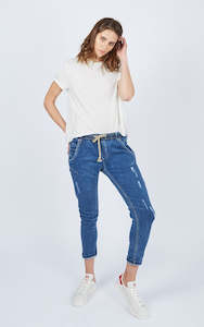 Winter Essentials: Active Jeans