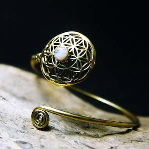 Brass Silver Played Bangles: Kavya Brass Bangle