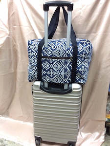 Travel Bags: Travel Duffle bag