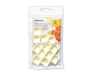 Watercolour: Mungyo Empty Half Pan Set of 12