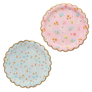 Plates: Floral Tea Party Scalloped Plates 8pk
